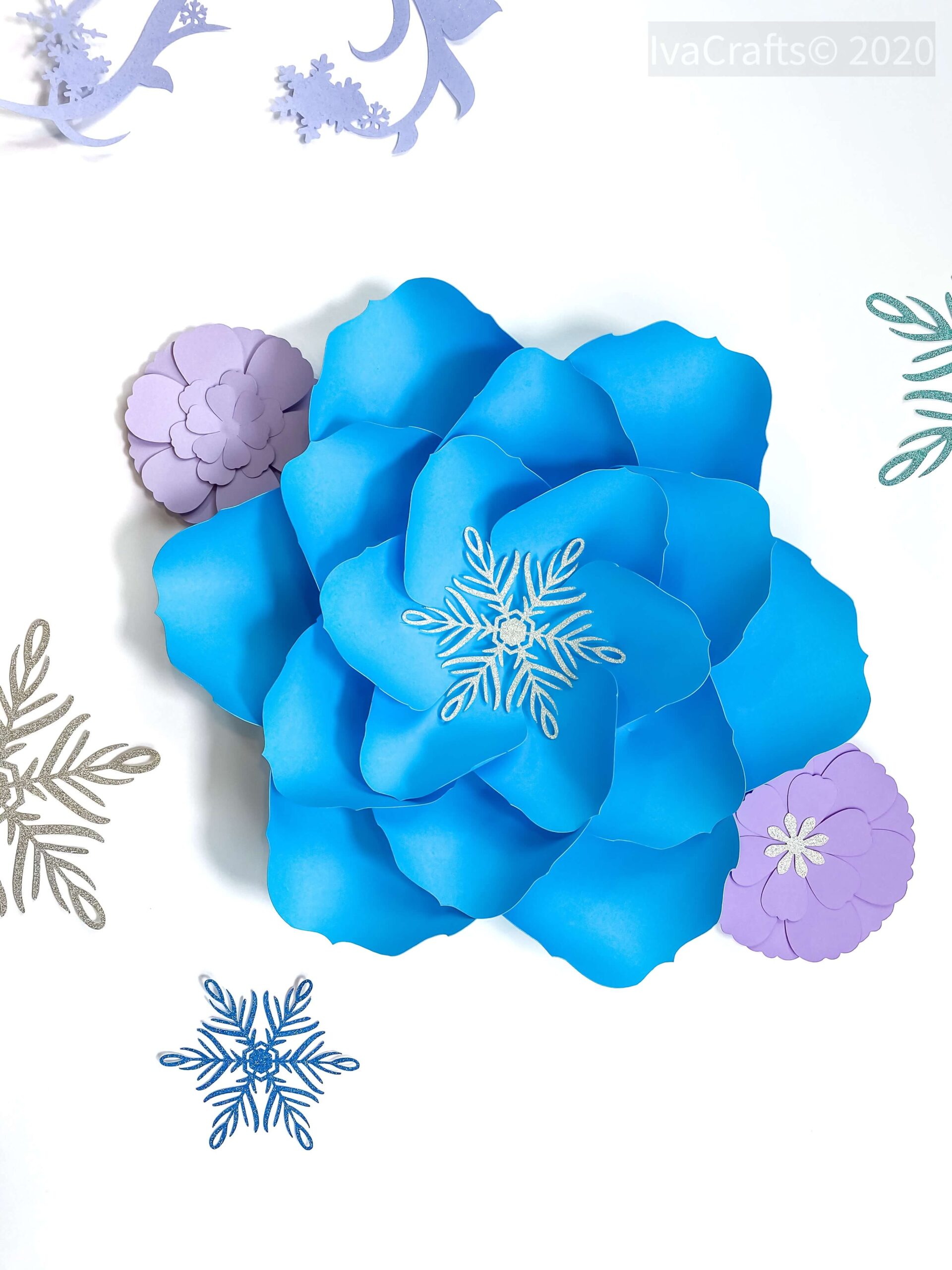 Paper Roses frozen Set of Blue, Silver and White Floral Paper Flowers, Blue  Paper Flowers, Handmade Paper Roses, Paper Embellishments 